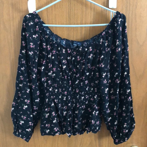 Floral AE top - Picture 1 of 5